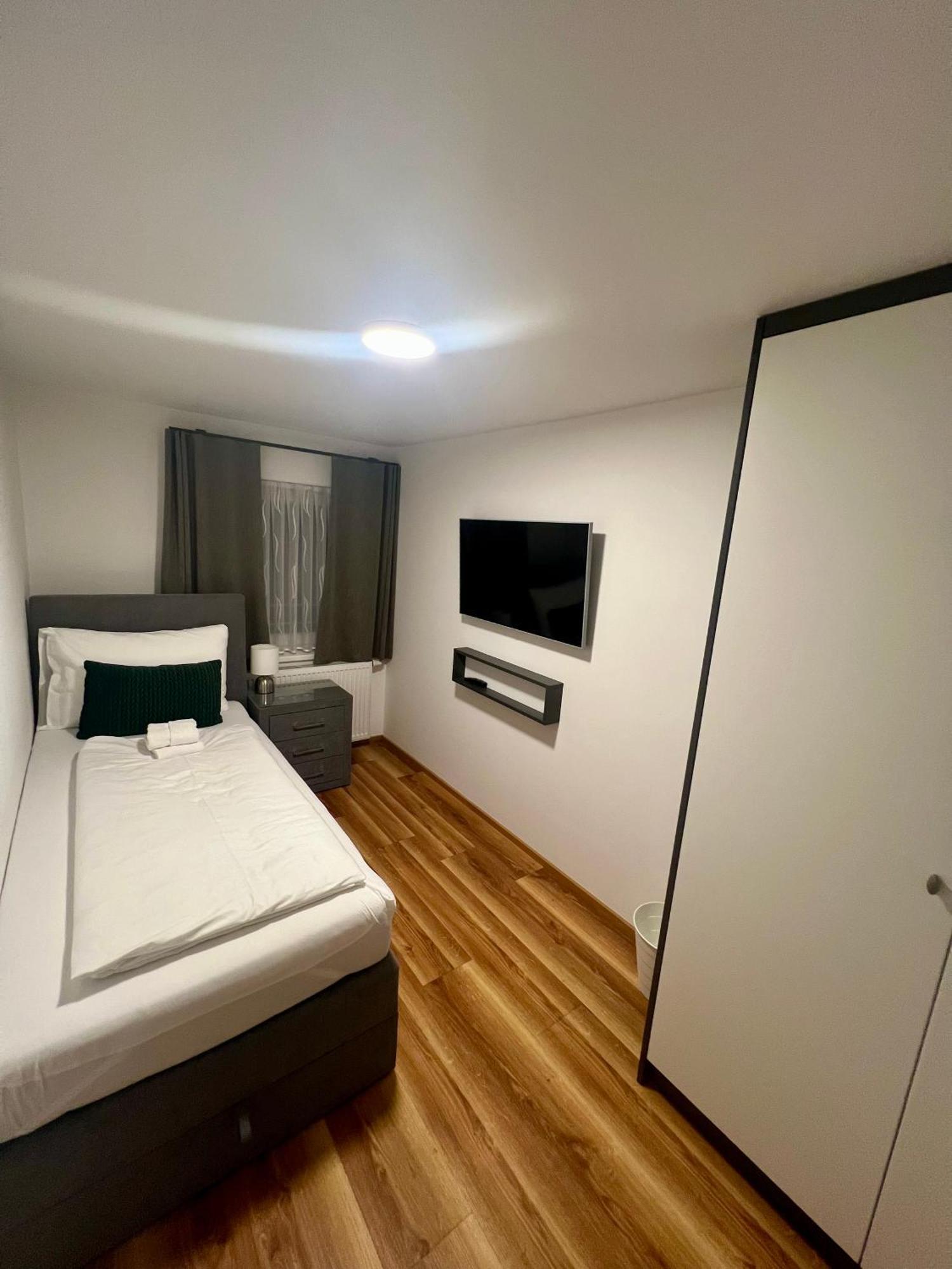 Hotel Genta Salzburgo Quarto foto